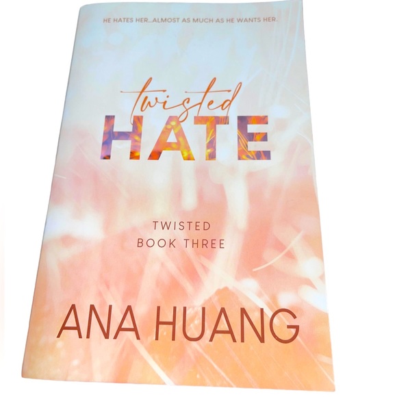 Accessories - Twisted Hate book